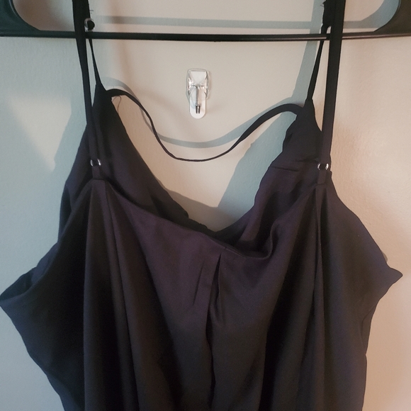 black sundress - Picture 5 of 6